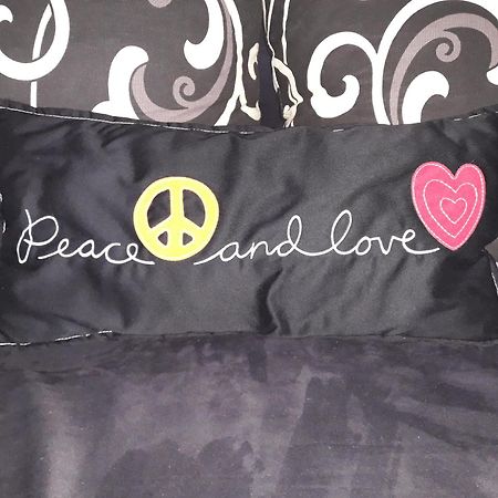 Peace & Love Zagreb Exterior foto